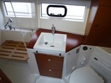 Jeanneau NC 11 Heads Compartment